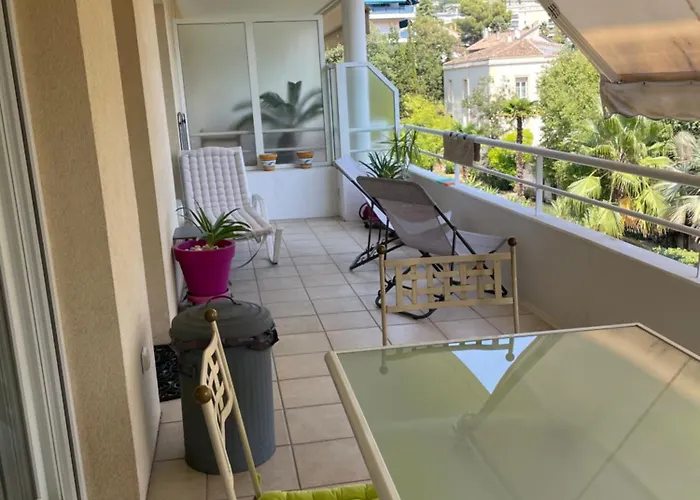 De Galles * Cannes
